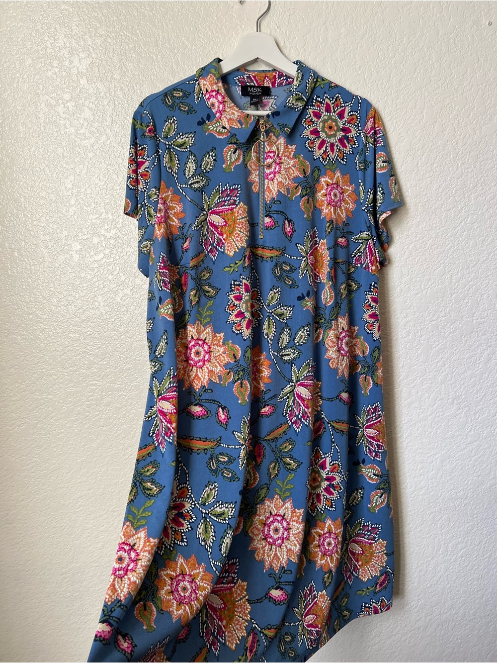 MSK Floral Shift Dress Size 3X Gold Ring Zipper